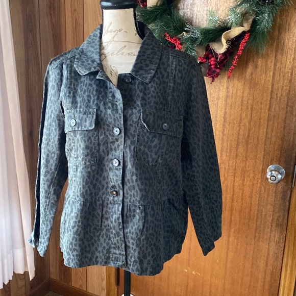 LOFT leopard peplum utility jacket - Picture 6 of 7